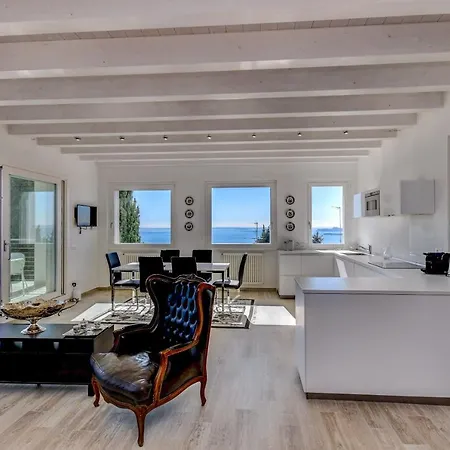 Luxury 2 Apartment *