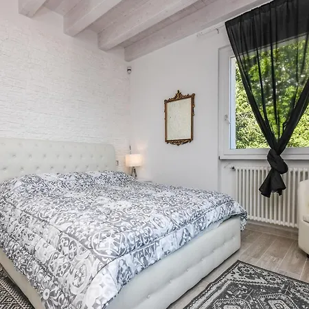 Luxury 2 Apartment Pulciano